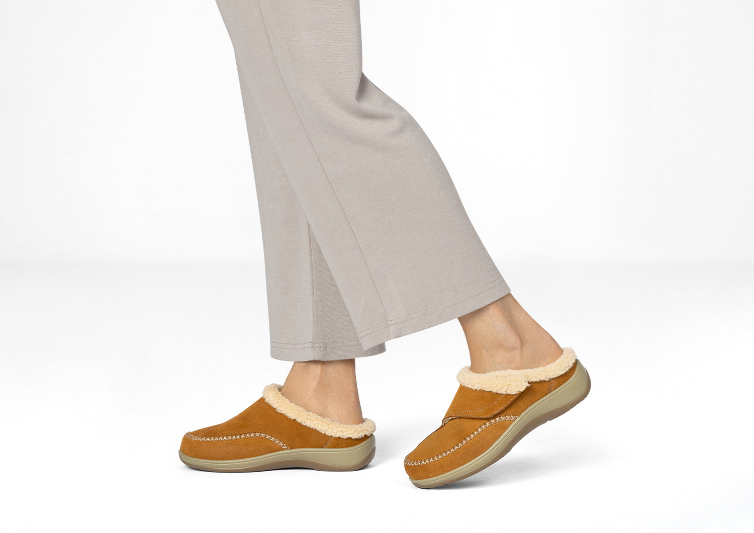 Charlotte - Brown - Image 2