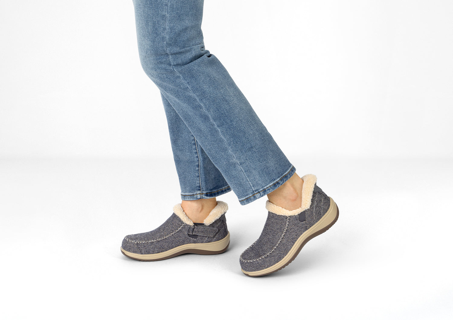 Lorin Hands-Free - Blue Herringbone Wool - Image 12
