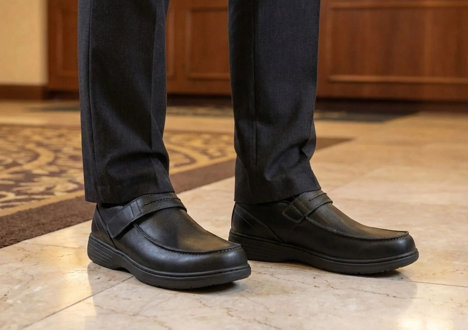 Xavier Hands-Free - Black - Image 12