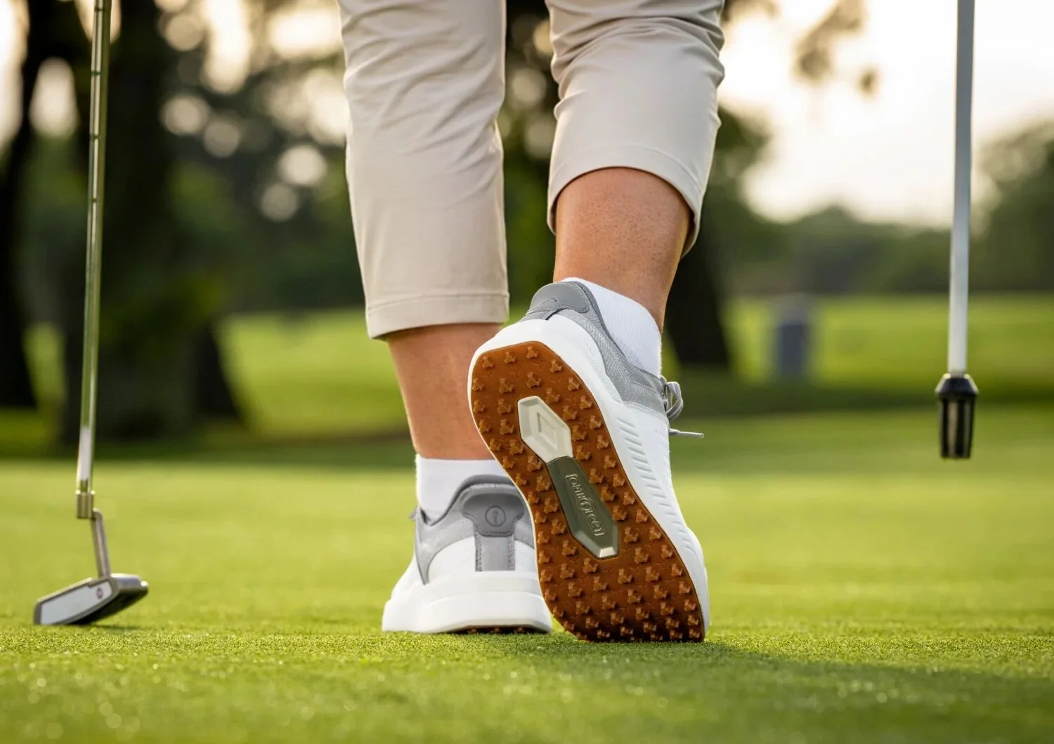 Approach Shot Hands-Free Golf - White/Silver - Image 13